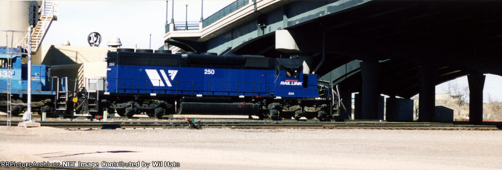 Montana Rail Link SD40-2 250